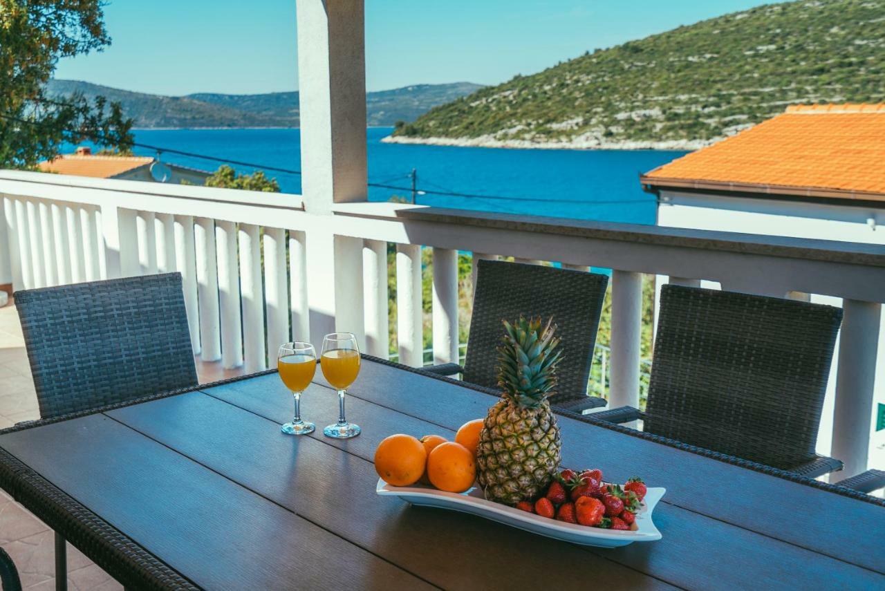 Villa Relax Veliki Drvenik Εξωτερικό φωτογραφία